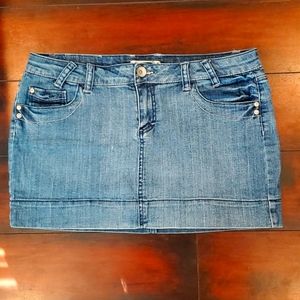 Junior's L.E.I. Mini Skirt sz 15